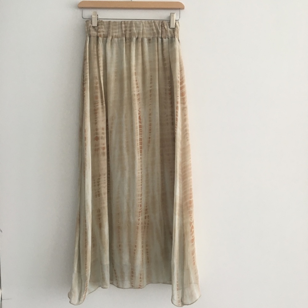 Elegant Beige Maxi Skirt